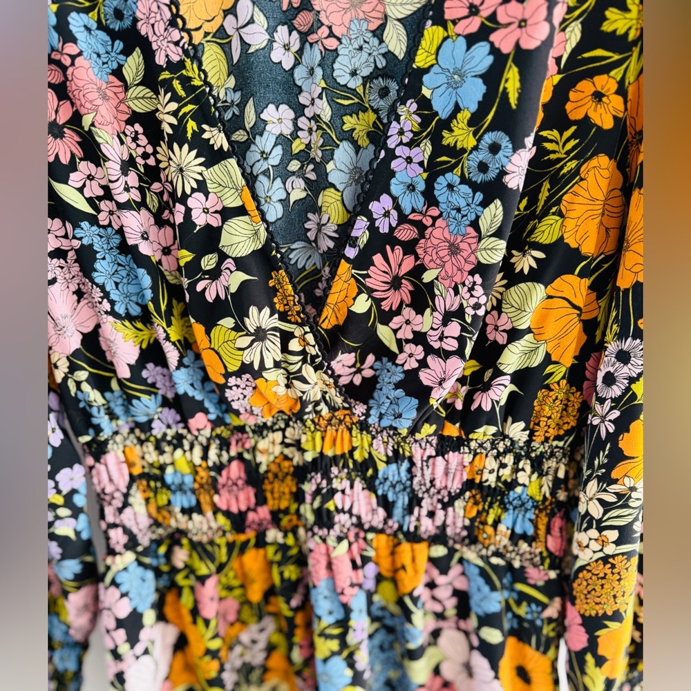 Wayf Multicolor Floral Dress, Size Medium - Picture 4 of 8